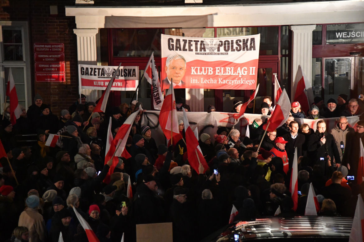 Politycy PiS protestowali w Gdańsku. Sprzeciwiali się polityce Donalda Tuska
