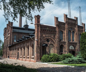 Śladami zapomnianego świata: gdzie znajdziemy ostatnie latarnie gazowe w Warszawie? [GALERIA]