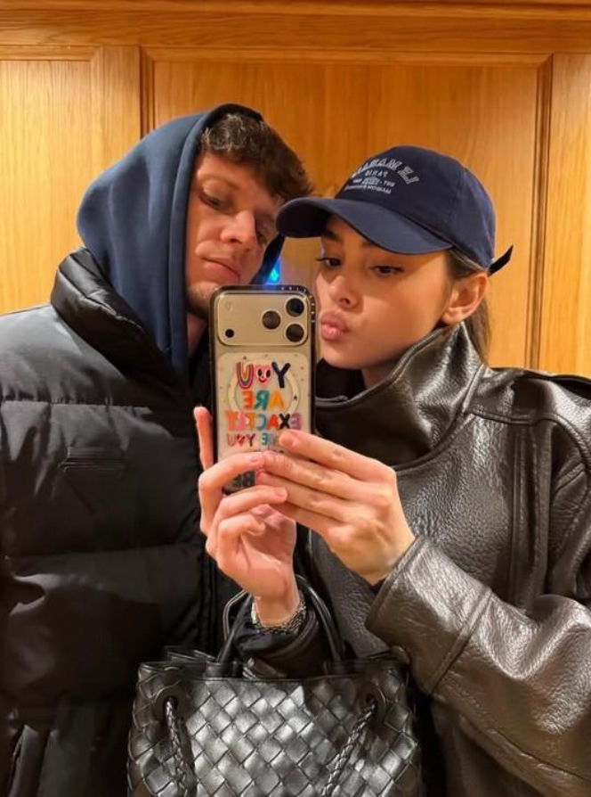 Dariane Row, piękna DZIEWCZYNA Sebastiana Szymańskiego