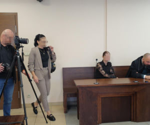 Podciął gardło koledze, bo pokłócili się o kobietę. W tle walka o dziecko