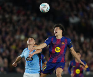 Mecz FC Barcelona - Celta Vigo przerwany! Reanimacja na trybunach