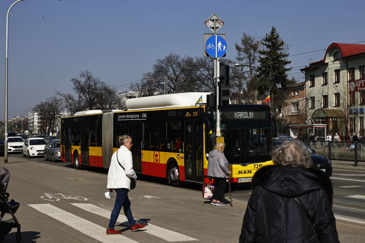 Metro wykosi autobusy z Bemowa. Pasażerowie są wściekli 