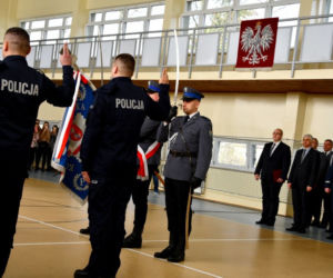 30 nowych policjantów w szeregach podlaskiej policji