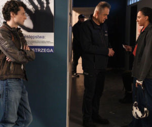 Na dobre i na złe odc. 995. Maria Malewicz (Sylwia Achu), Kamil Zawada (Jakub Łopatka), policjant (Wojciech Billip)