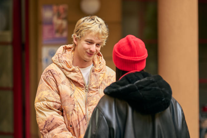 "Na Wspólnej", odcinek 4169: Oskarżenie o korupcję wywołuje skandal w sądzie, a Mariusz traci panowanie nad sobą