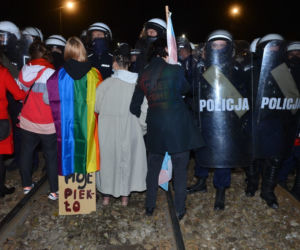 Protest kobiet przeciwko wyrokowi Trybunału Konstysucyjnego w sprawie zakazu aborcji