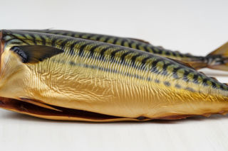 Cena makreli wędzonej. Czy przekroczyła już 50 zł za kilogram?