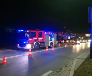 Poważny wypadek w Nowej Hucie. Karetka jadąca na sygnale zderzyła się z samochodem