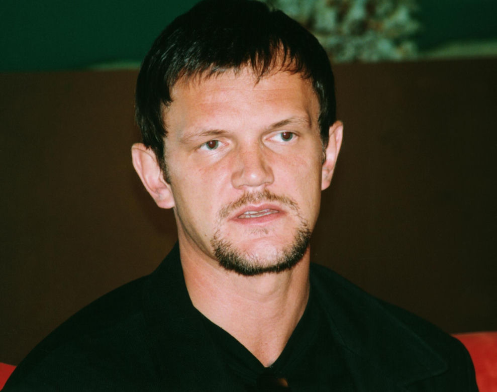 Cezary Pazura kiedyś i dziś. Tak na przestrzeni lat zmieniał się odtwórca roli Jurka Kilera