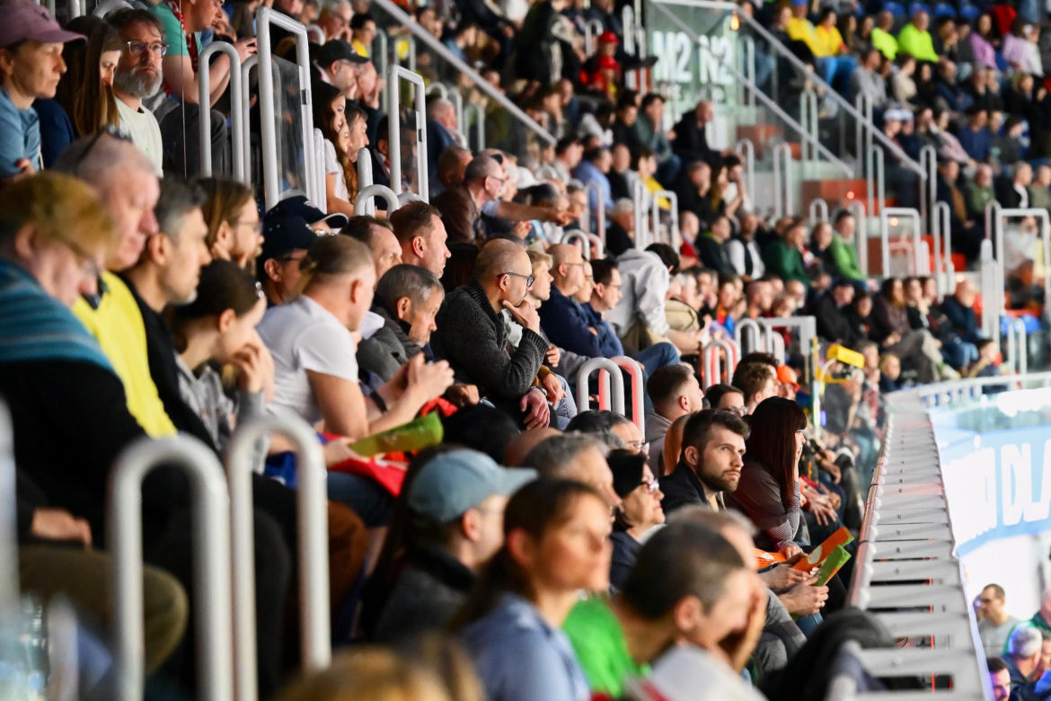 Halowe Mistrzostwa Świata w Lekkoatletyce Kujawy Pomorze 26 w Toruniu: Zdjęcia kibiców i zawodników z soboty, 2. dnia imprezy