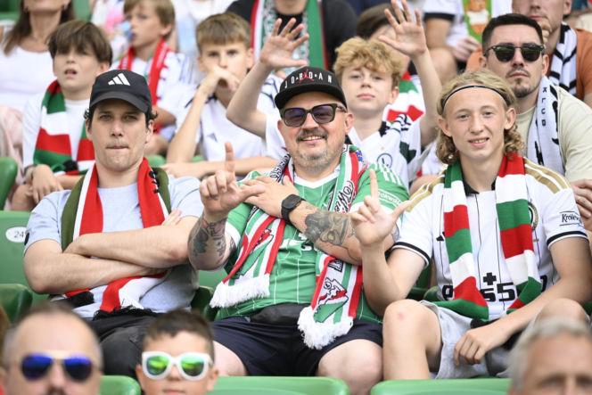 Legia Warszawa - Zagłębie Lubin: Zdjęcia kibiców
