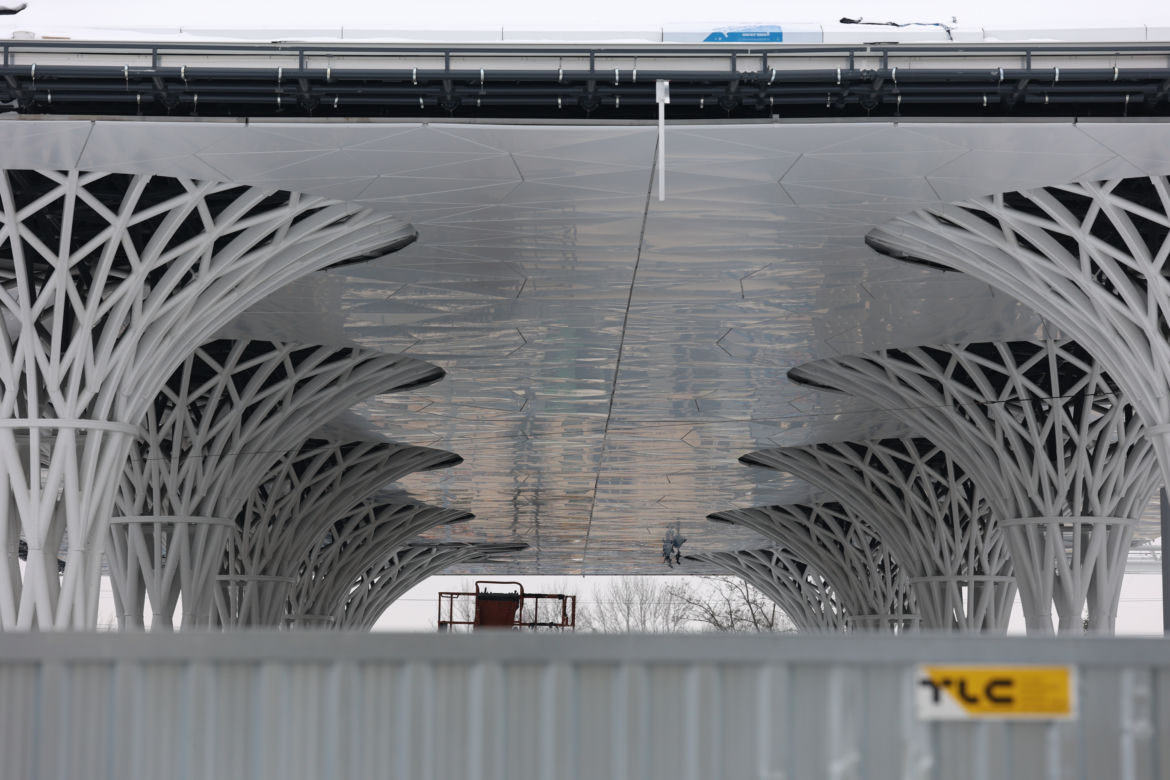Budowa Dworca Metropolitalnego w Lublinie w zimowej odsłonie