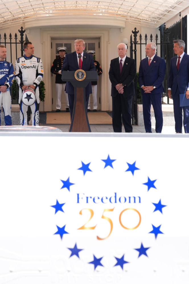 Trump zaprasza na wyścigi IndyCar na zwieńczenie obchodów rocznicowych w Waszyngtonie