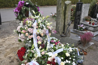 Agnieszka Maciąg - jej grób znajduje się blisko grobu Leskiego