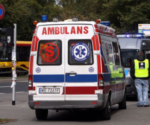 karetka, pogotowie, ambulans