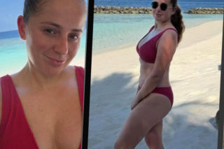 Jelena Ostapenko w bikini na plaży! Zmora Igi Świątek pozdrawia z wakacji