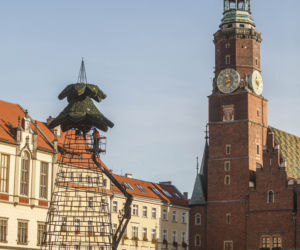 Montaż iluminacji świątecznej we Wrocławiu