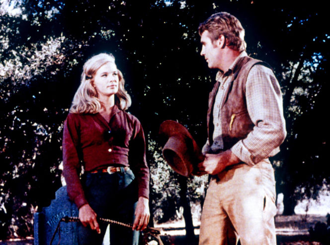 Linda Evans skończyła 83 lata