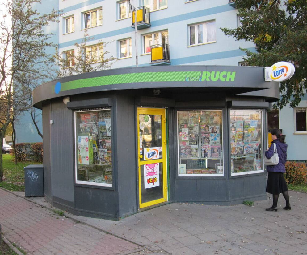 Kioski RUCH-u będą sprzedawać alkohol i jedzenie