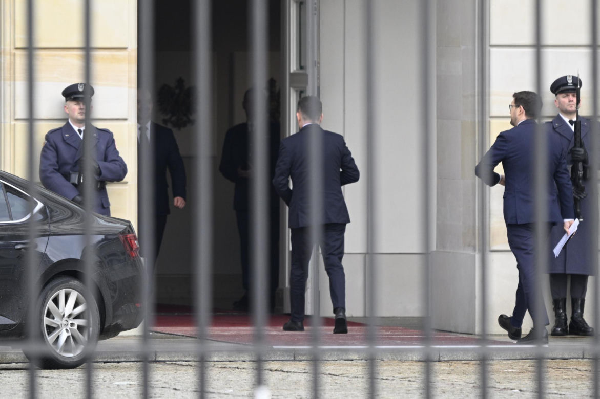 Politycy zjechali do Pałacu Prezydenckiego na Radę Bezpieczeństwa Narodowego