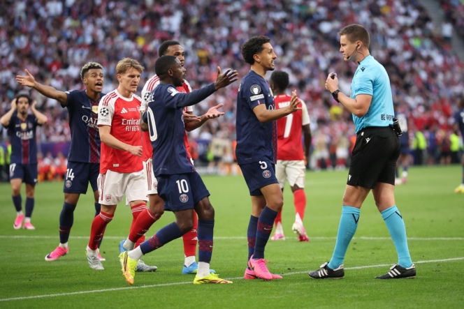 Liga mistrzów. Mecz PSG - Arsenal