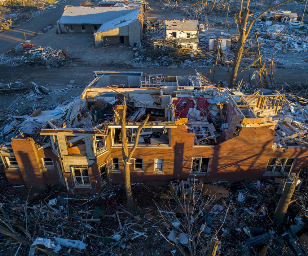 Tak najgorsze tornado w dziejach zniszczyło USA! Szokujące zdjęcia