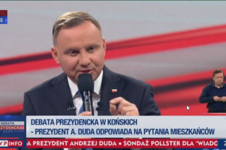 Wybory 2020. Duda mówił o szczepieniach. Później się zdenerwował. W nocy musiał się tłumaczyć