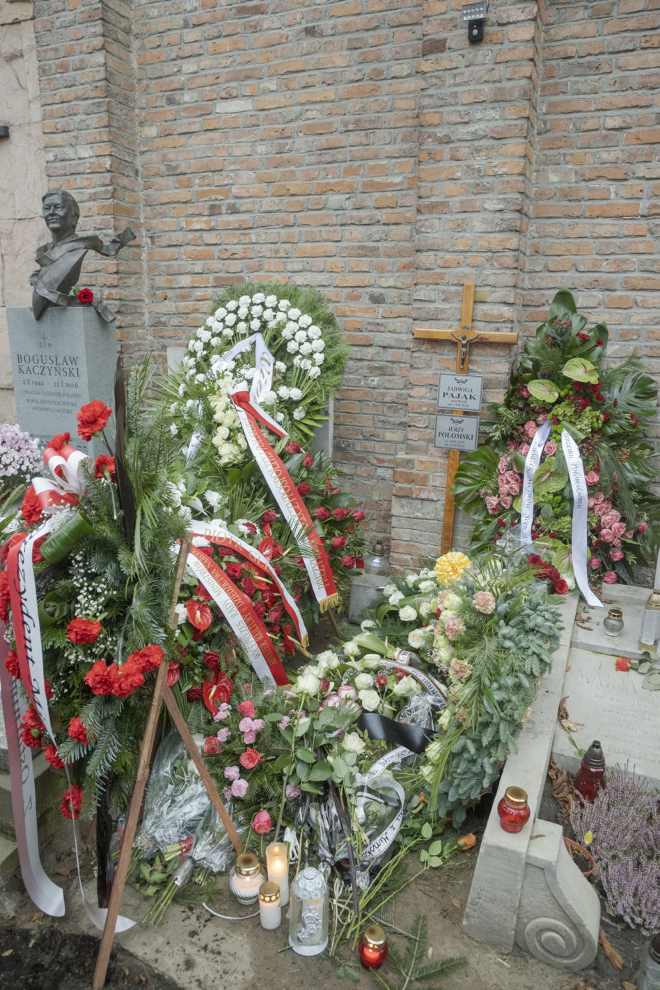 Nowy grób Jerzego Połomskiego