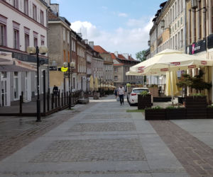 Wraca gastronomia. Na razie tylko na zewnątrz