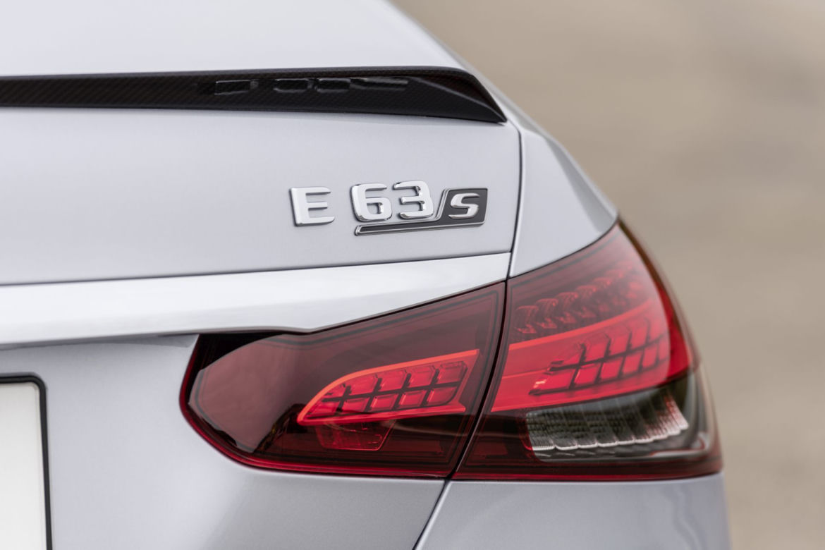 (2021) Mercedes-AMG E 63 S 4MATIC+ Limuzyna