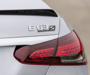 (2021) Mercedes-AMG E 63 S 4MATIC+ Limuzyna