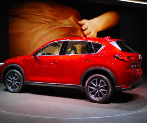 Genewa 2017 - Mazda CX-5