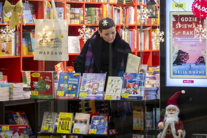 Minister kultury ruszyła na świąteczne zakupy