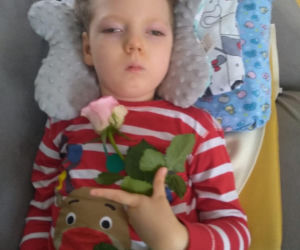 Po wirusie zapadł w śpiączkę. 6-letni Franio z Łodzi potrzebuje pomocy