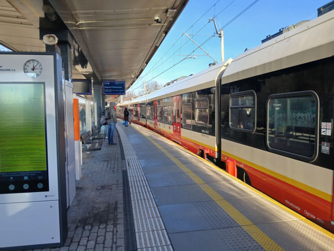 Dworzec kolejowy Warszawa Zachodnia po otwarciu