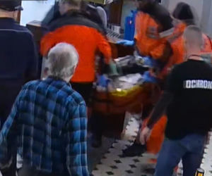 Dramatyczne sceny w sądzie we Wrocławiu. Policjanci walczyli o życie mężczyzny