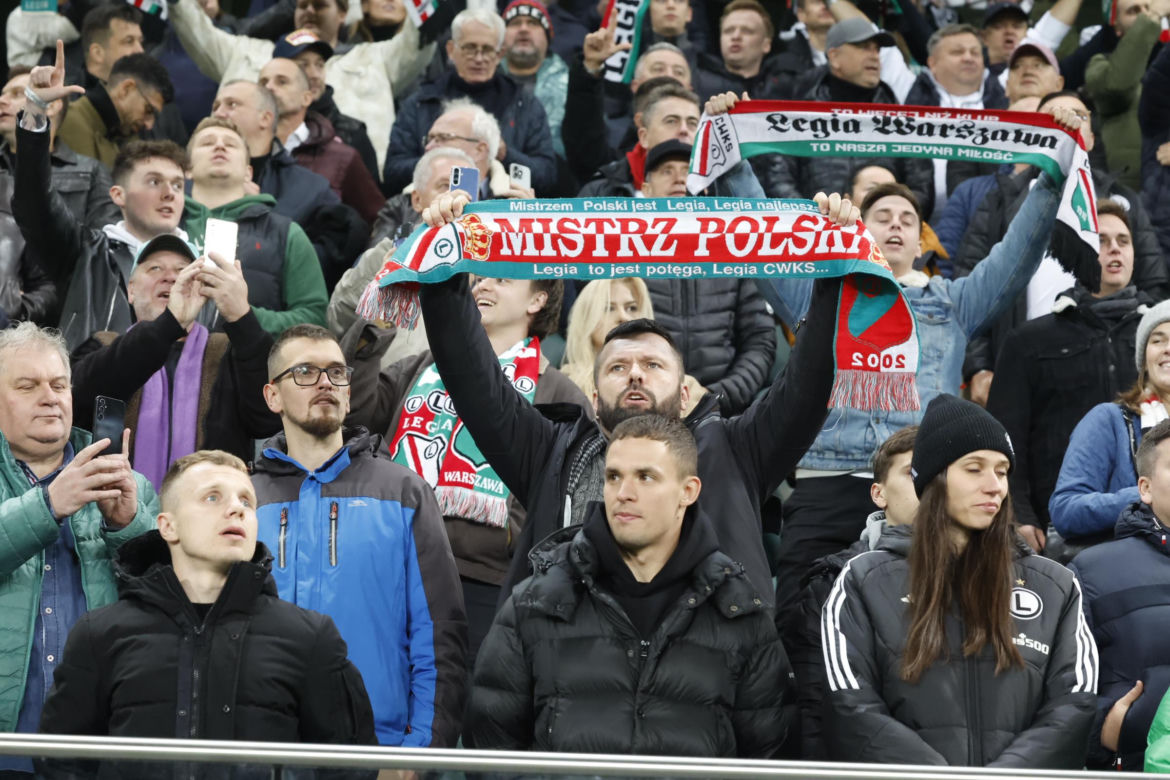 Legia Warszawa - Lech Poznań: Zdjęcia kibiców z klasyku i 13. kolejki PKO BP Ekstraklasy
