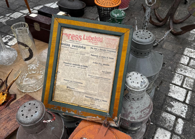 Lubelska Giełda Staroci wróciła po przerwie. Deszcz odstraszył tłumy, ale okazji nie brakowało