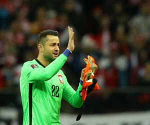 Łukasz Fabiański pożegnał się z reprezentacją Polski! Gorzko płakał, wzruszający gest