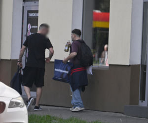 Daniel Martyniuk ładnie się bawi w Warszawie. Mamy fotki