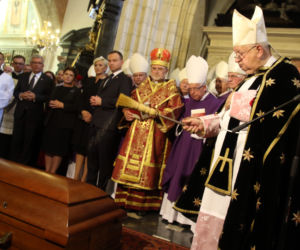 UROCZYSTOŚCI POGRZEBOWE KARDYNAŁA FRANCISZKA MACHARSKIEGO