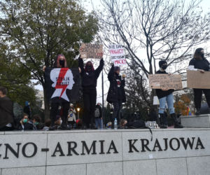 Protesty kobiet 28.10.2020. Polki manifestują w Warszawie