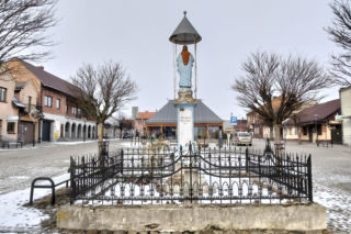 To miasto w Małopolsce ma jedno z najpiękniejszych centrów. Kiedyś było wsią, której mieszkańcy płacili czynsz klasztorowi