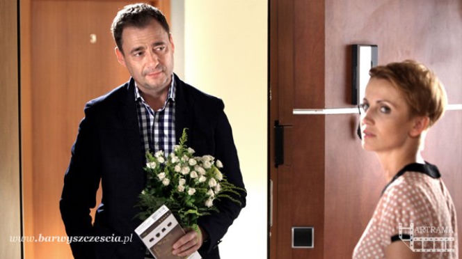Barwy szczęścia, Marta Walawska (Katarzyna Zielińska), Artur Chowański (Jacek Rozenek)