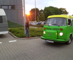 Bydgoskie Klasyki Nocą po raz kolejny oczarowały miłośników zabytkowych aut! [ZDJĘCIA]