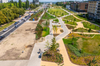 Park nad Południową Obwodnicą Warszawy w Warszawie