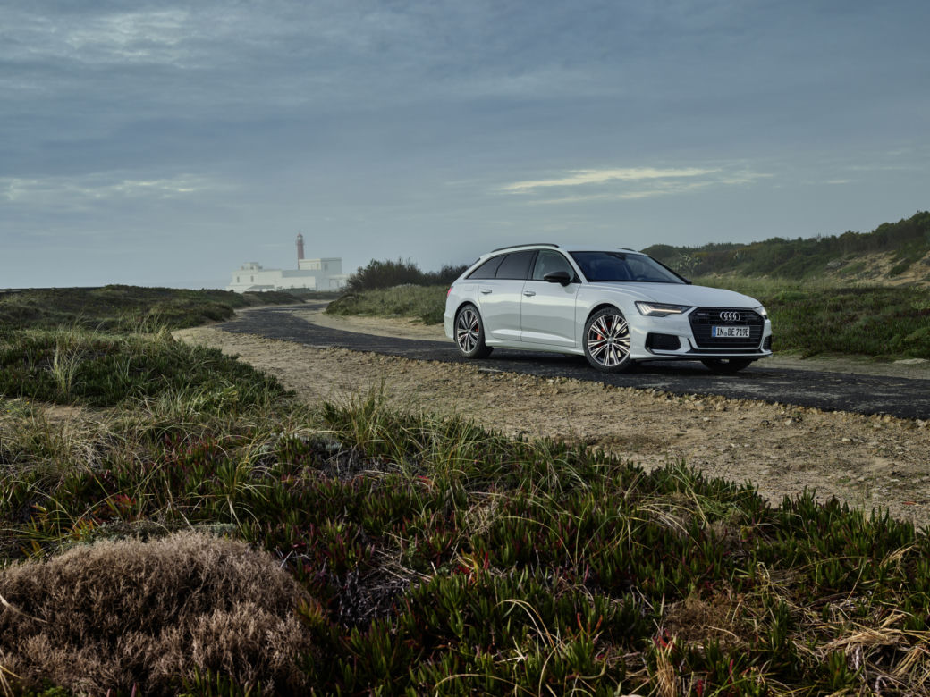 (2020) Audi A6 Avant TFSI e quattro