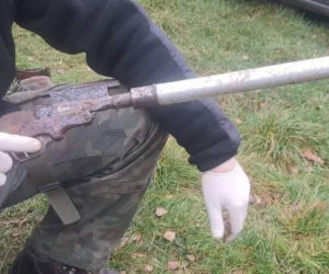 Tajemnicze znalezisko we włocławskim lesie. To broń palna