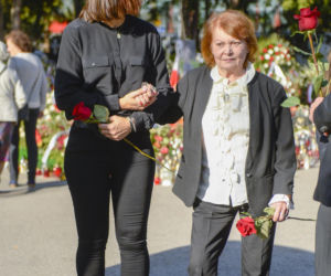 Fani w rozpaczy! Nie żyje wielka gwiazda ekranu! Iga Cembrzyńska odeszła w wieku 87 lat.