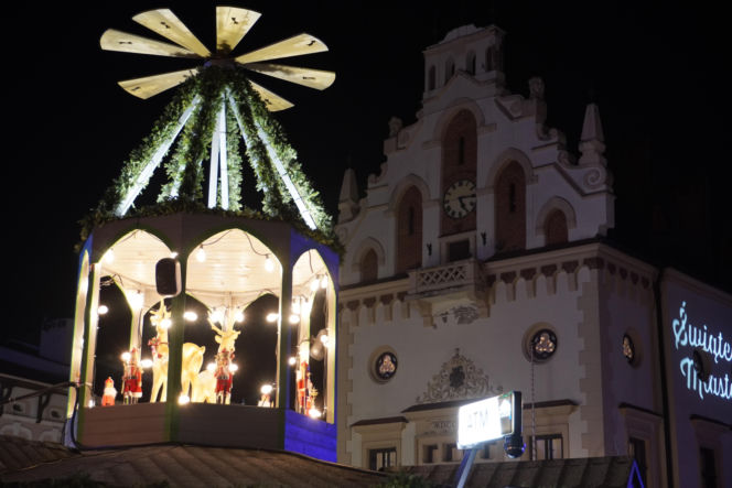 Świąteczne Miasteczko w Rzeszowie już otwarte!